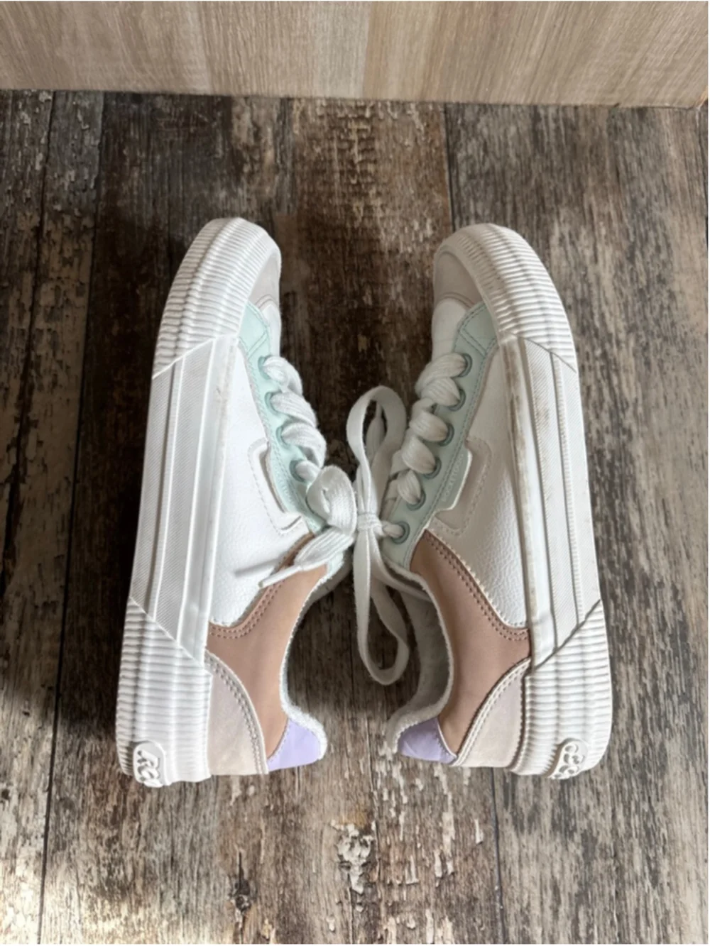 Rocket Dog Cheery White Combo Color Block Sneakers Size 6.5